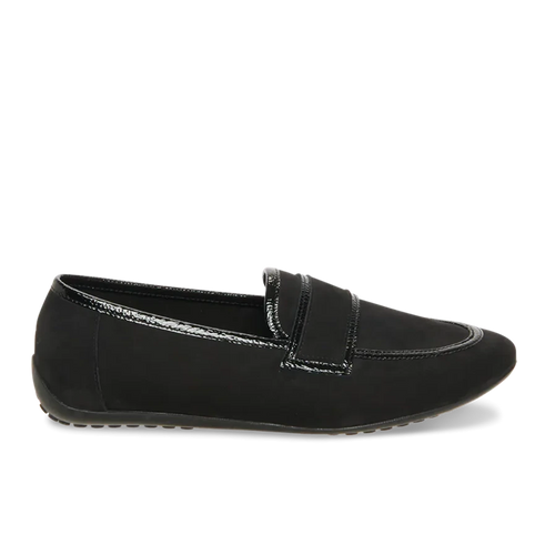 <p>Crafted with premium calf nubuck leather, these loafers provide the perfect balance of comfort and style. Whether dressing up or down, they are versatile enough to complement any outfit.</p> <p> </p>